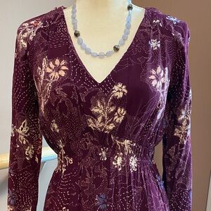 Maeve burgundy floral dress M